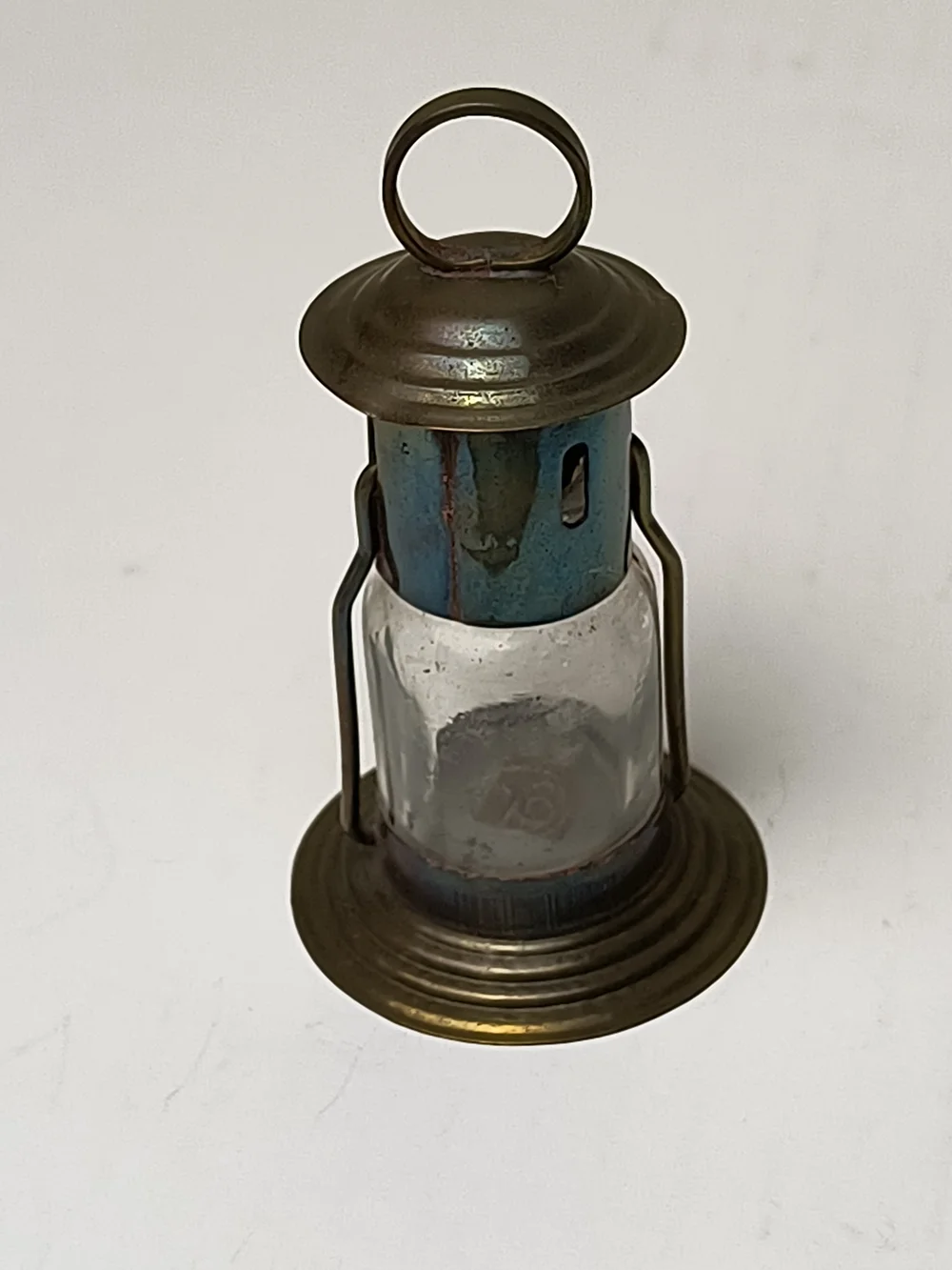 Vintage Brass-Style Mini Lantern Home Accent - Miniature Dollhouse